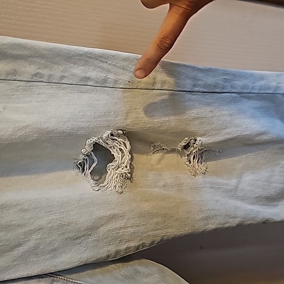 American Eagle Outfitters size 16 boy crop jeans. - Picture 6 of 7